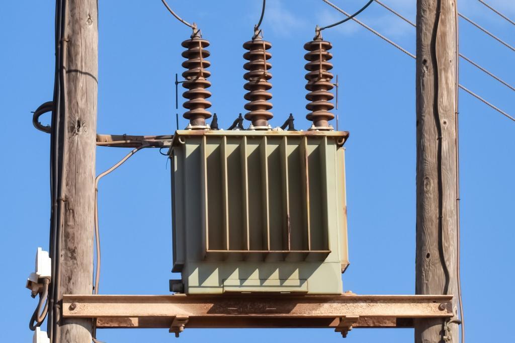 High voltage transformer